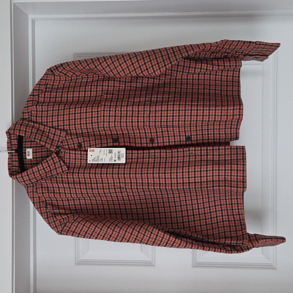 NWT Uniqlo Flannel Boxy Shirt, Red Plaid, Size M - Picture 5 of 11